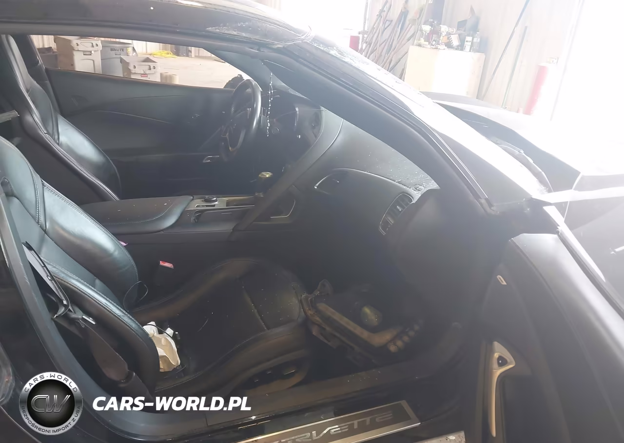 2014 Chevrolet Corvette Stingray VIN:1G1YD2D75E5134676 - 5