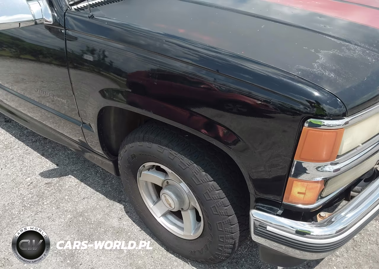 2000 Chevrolet Tahoe Limited VIN:1GNEC13R8YR185670 - 12