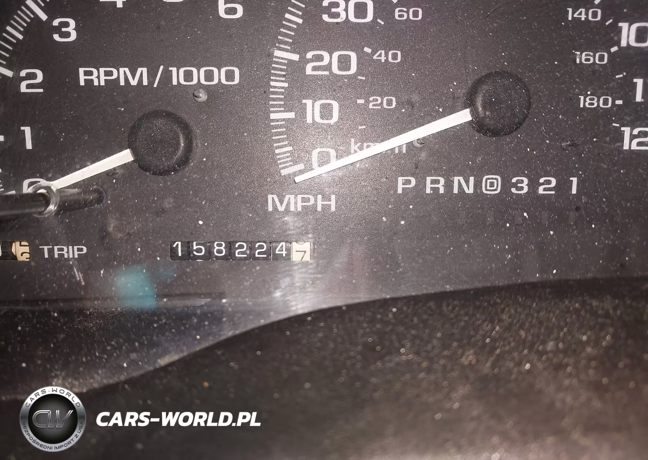 2000 Chevrolet Tahoe Limited VIN:1GNEC13R8YR185670 - 7
