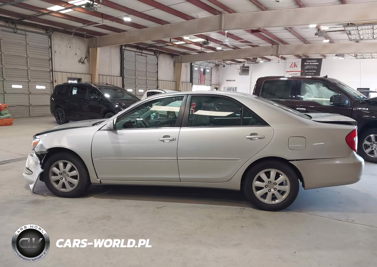 2004 Toyota Camry Xle VIN:4T1BE30K04U288917 - 14