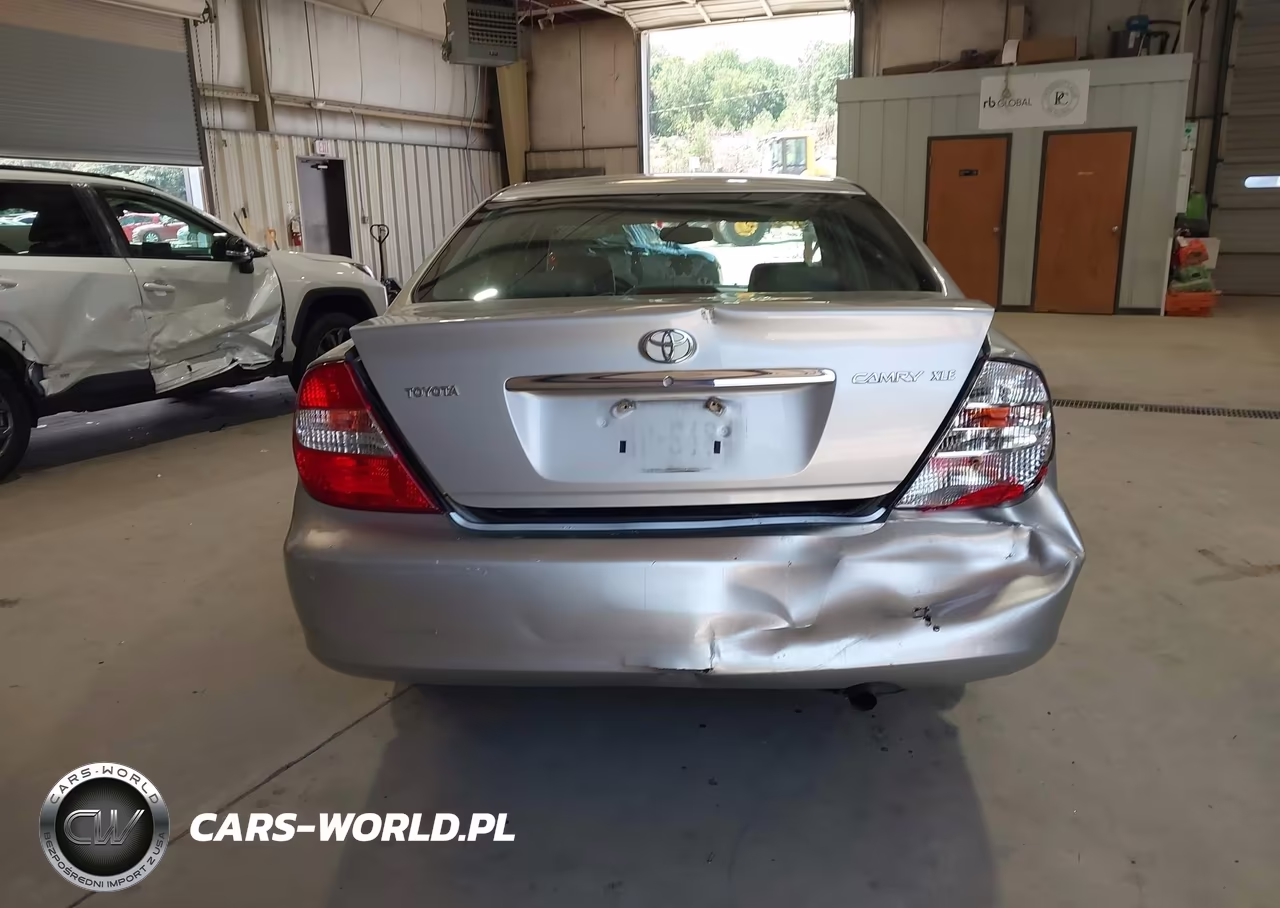 2004 Toyota Camry Xle VIN:4T1BE30K04U288917 - 16