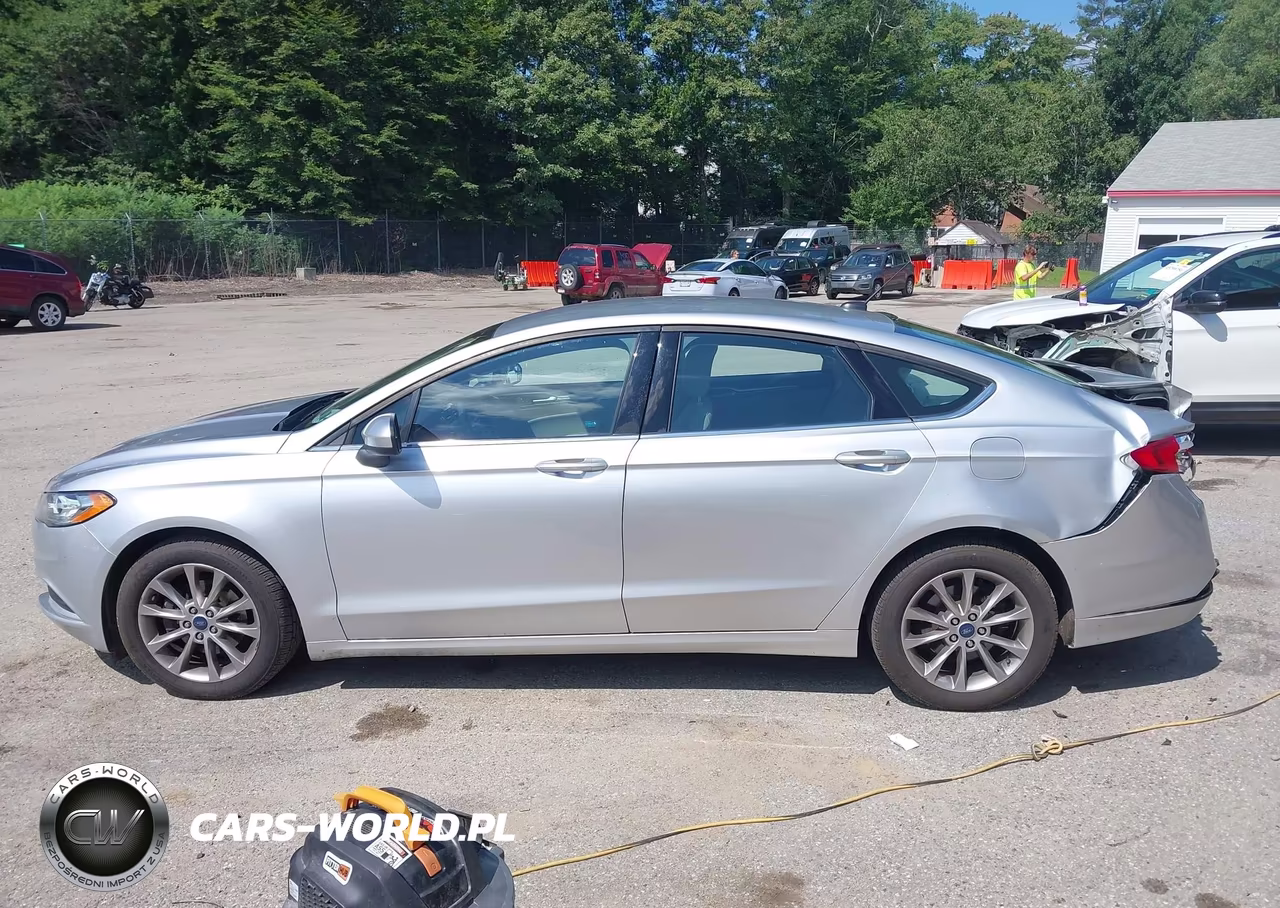 2017 Ford Fusion Se VIN:3FA6P0H73HR196766 - 14