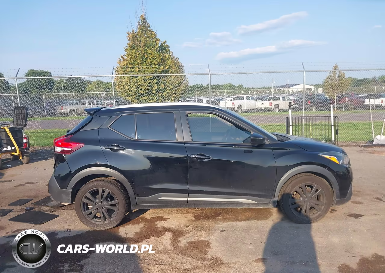 2020 Nissan Kicks Sr Xtronic Cvt VIN:3N1CP5DV2LL516267 - 13