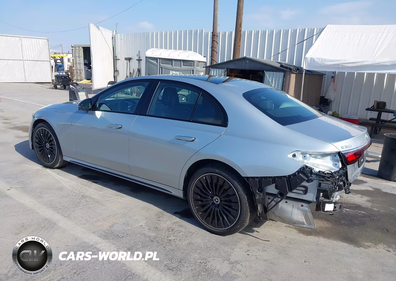 2025 Mercedes-Benz E 350 VIN:W1KLF4HB6SA112703 - 3