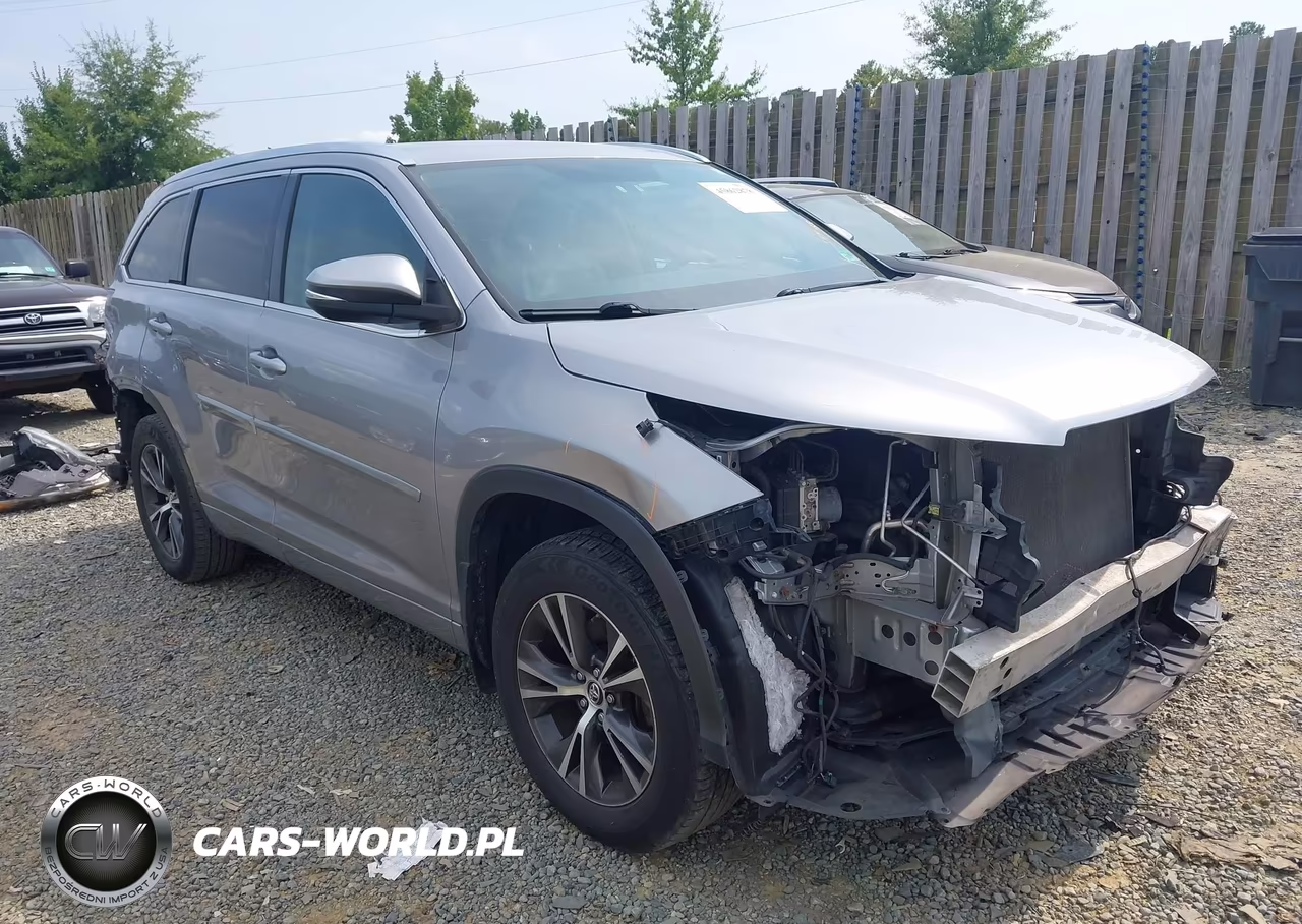 2016 Toyota Highlander Xle V6 – zdjęcie 1 z 18