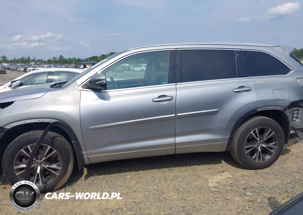 2016 Toyota Highlander Xle V6 VIN:5TDJKRFH9GS332767 - 15