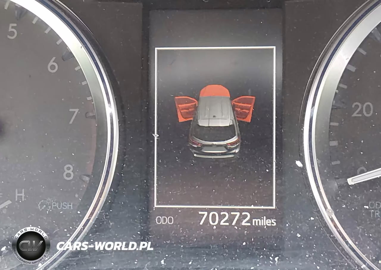 2018 Toyota Highlander Xle VIN:5TDJZRFH8JS887311 - 15