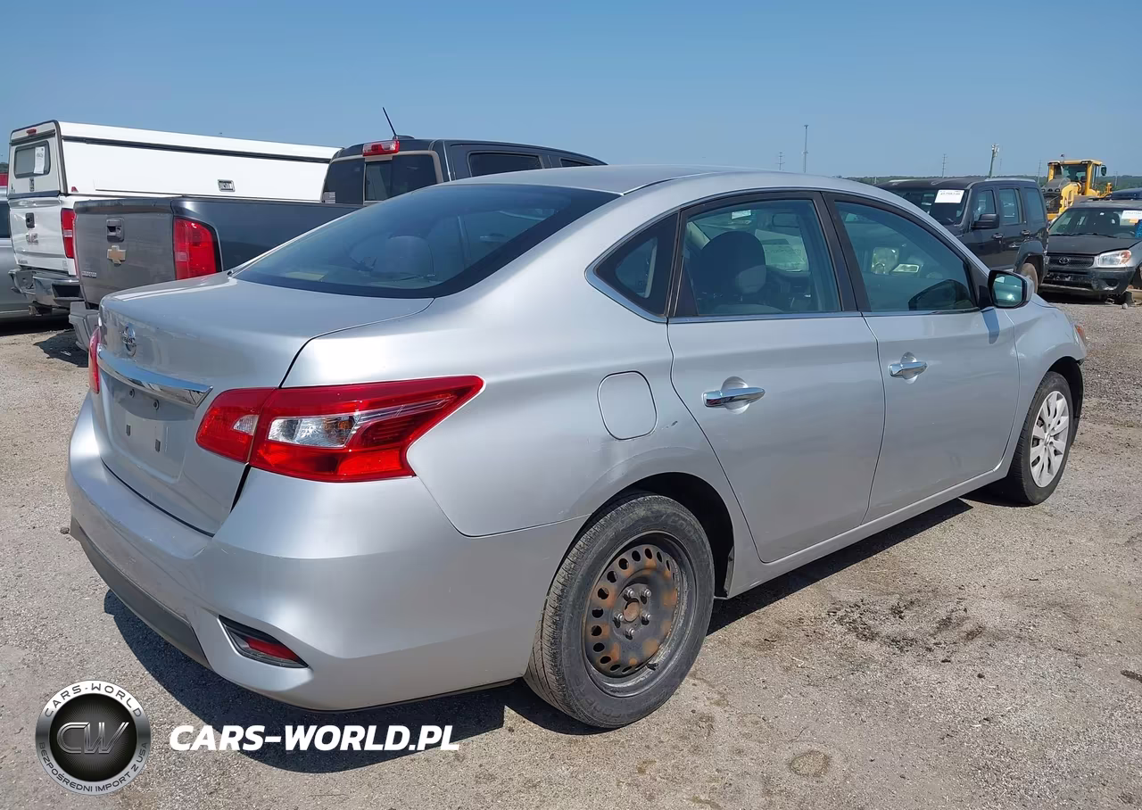 2019 Nissan Sentra S VIN:3N1AB7AP1KY313976 - 4