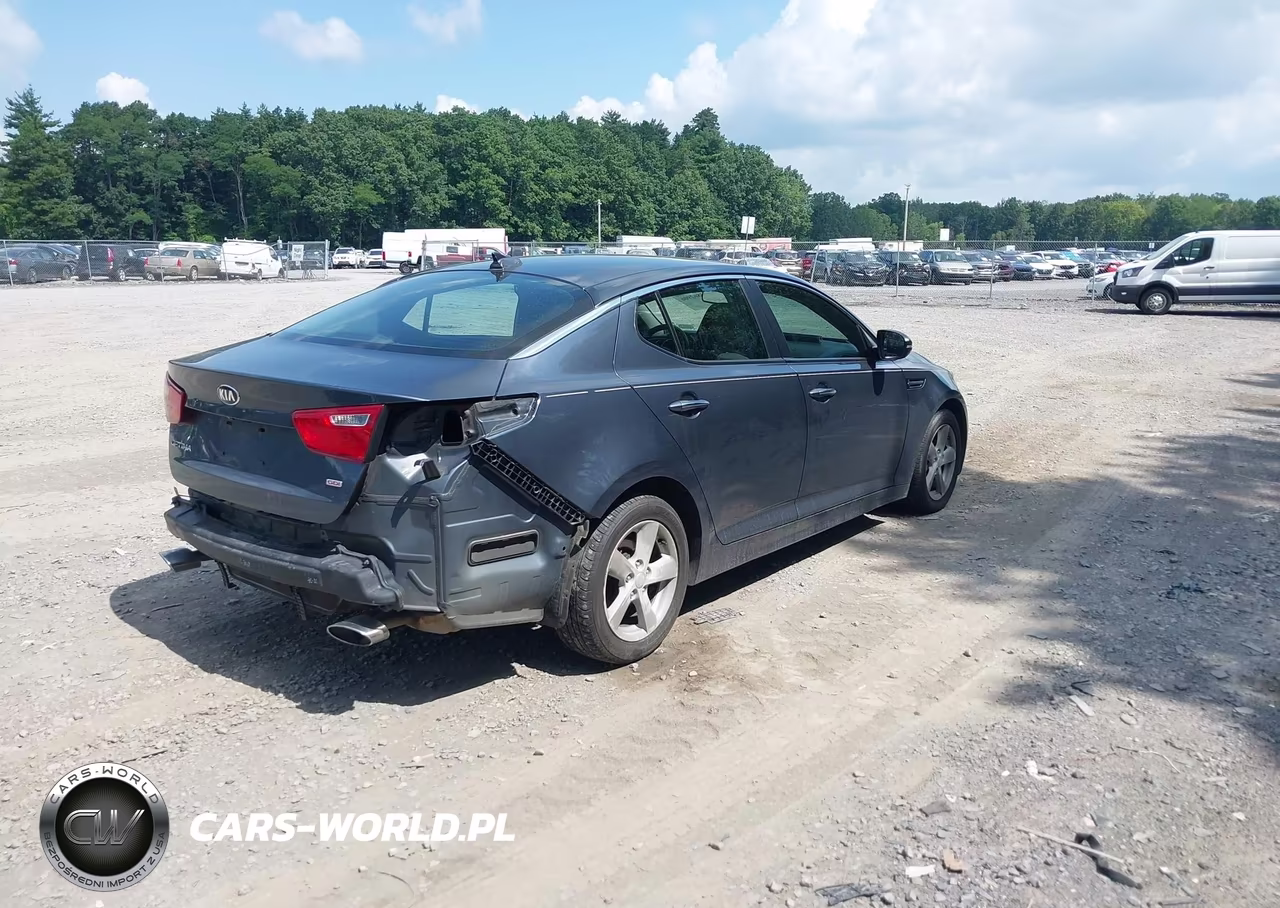 2015 Kia Optima Lx VIN:KNAGM4A70F5535697 - 4