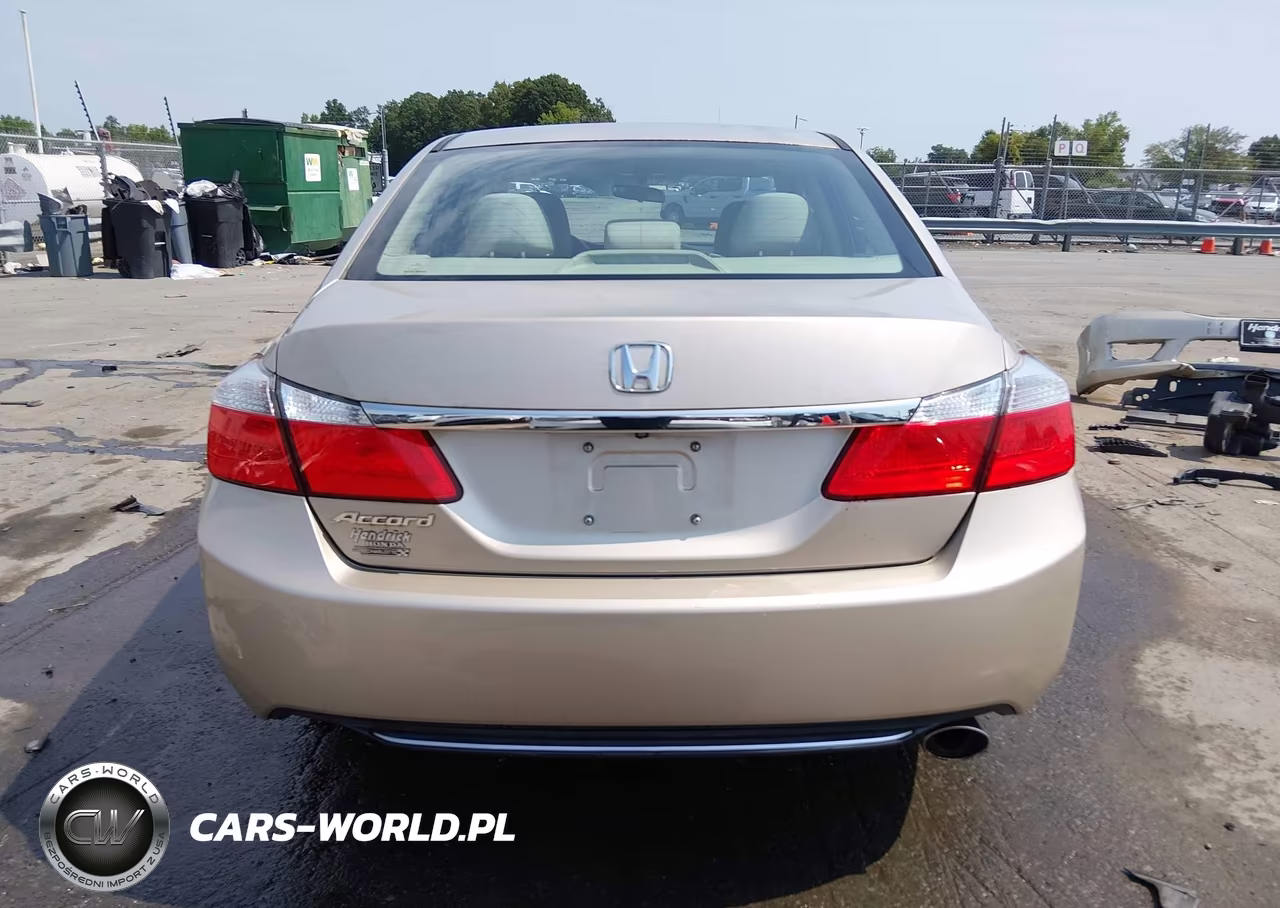 2015 Honda Accord Lx VIN:1HGCR2F3XFA135152 - 17