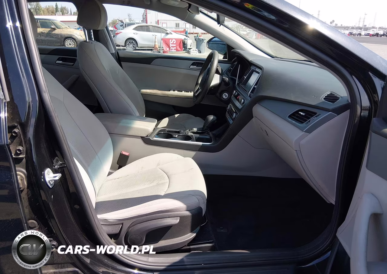 2019 Hyundai Sonata Se VIN:5NPE24AF6KH790176 - 5