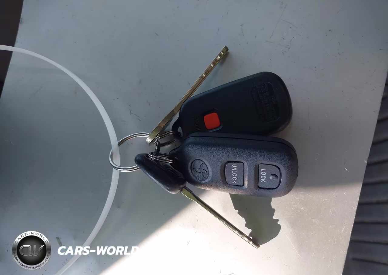 2003 Toyota Corolla Le VIN:2T1BR32E33C130793 - 11