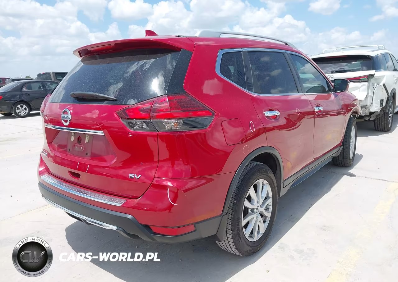 2017 Nissan Rogue Sv VIN:5N1AT2MT0HC863883 - 4