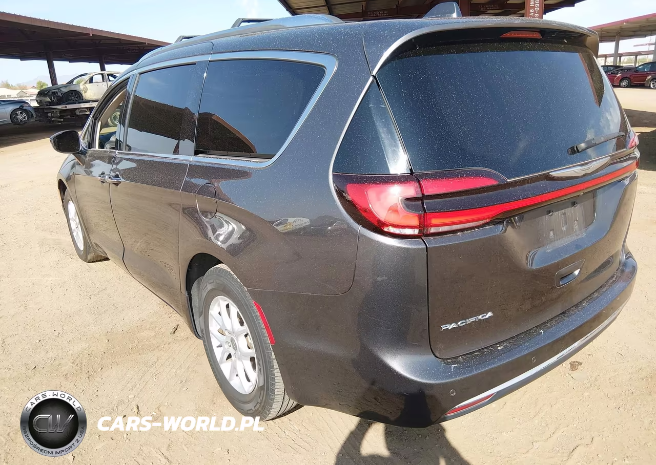 2021 Chrysler Pacifica Touring L VIN:2C4RC1BG4MR534449 - 3