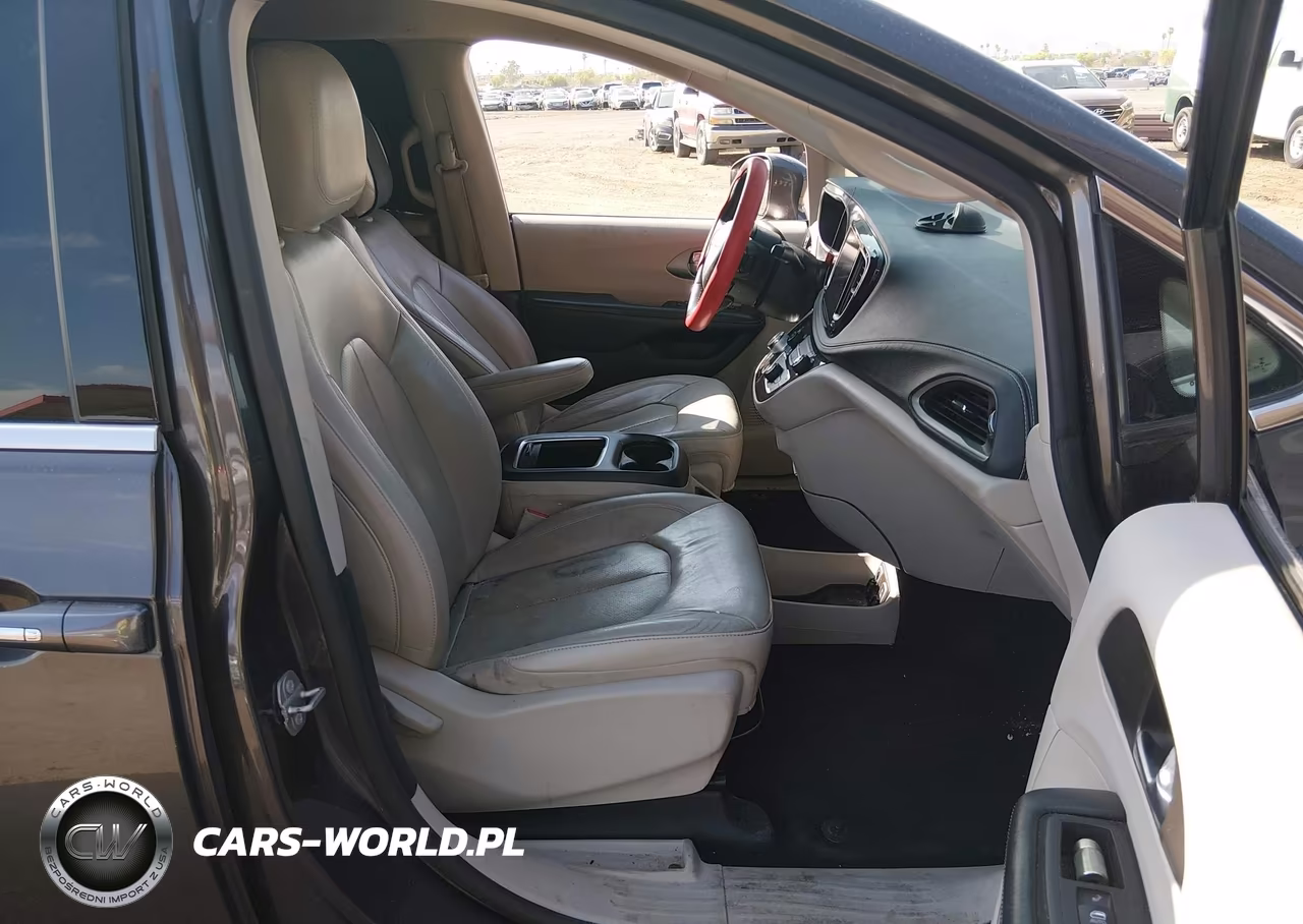 2021 Chrysler Pacifica Touring L VIN:2C4RC1BG4MR534449 - 5