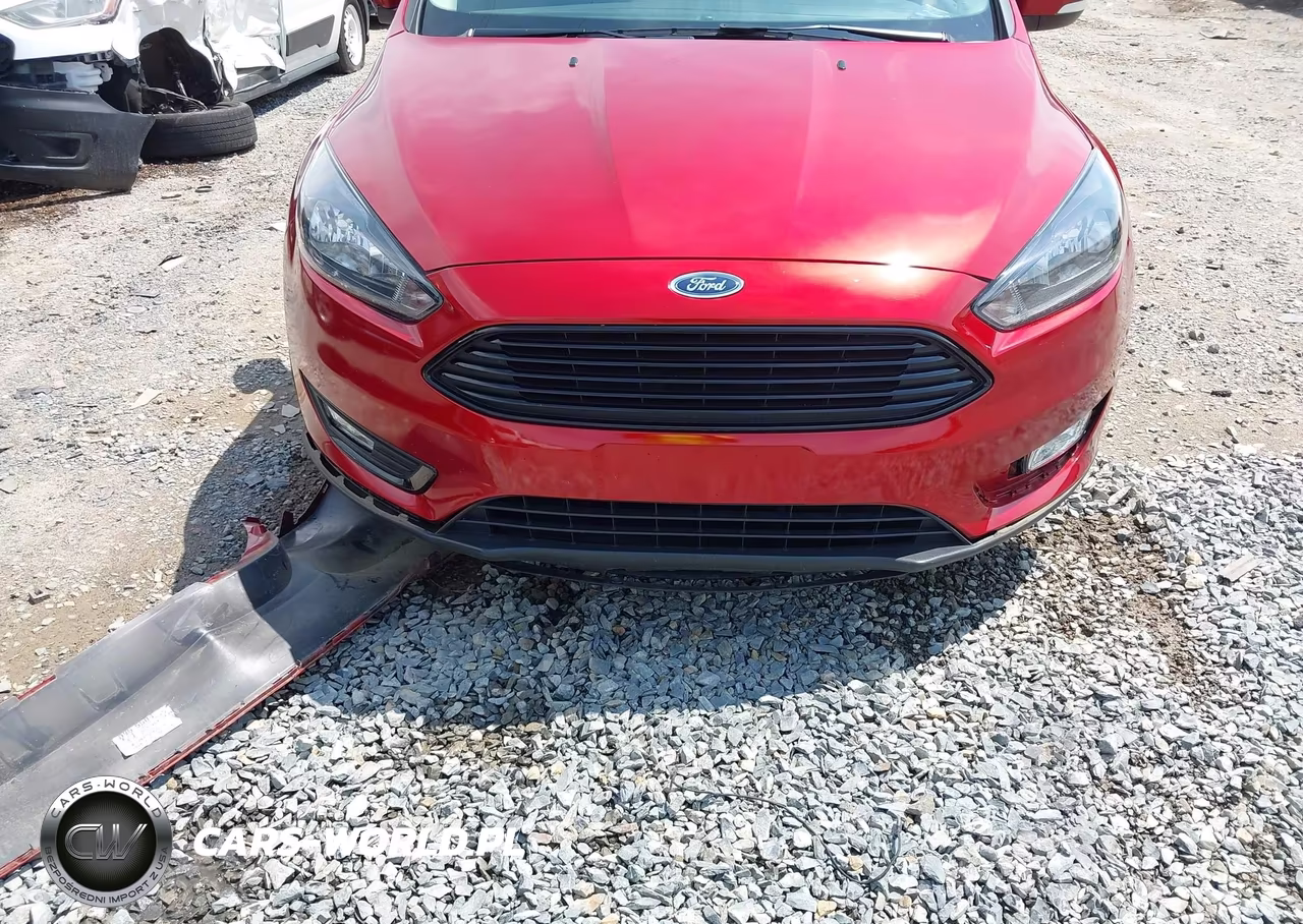 2018 Ford Focus Se VIN:1FADP3FE6JL310533 - 6