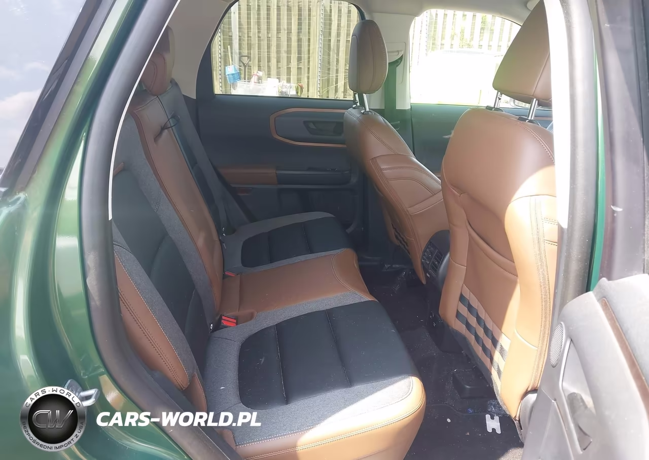 2024 Ford Bronco Sport Outer Banks VIN:3FMCR9C65RRF67059 - 8