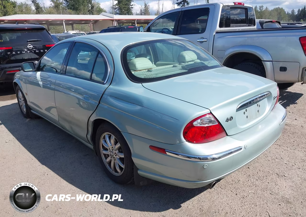 2002 Jaguar S-Type 4.0L V8 VIN:SAJDA01P72GM37421 - 3