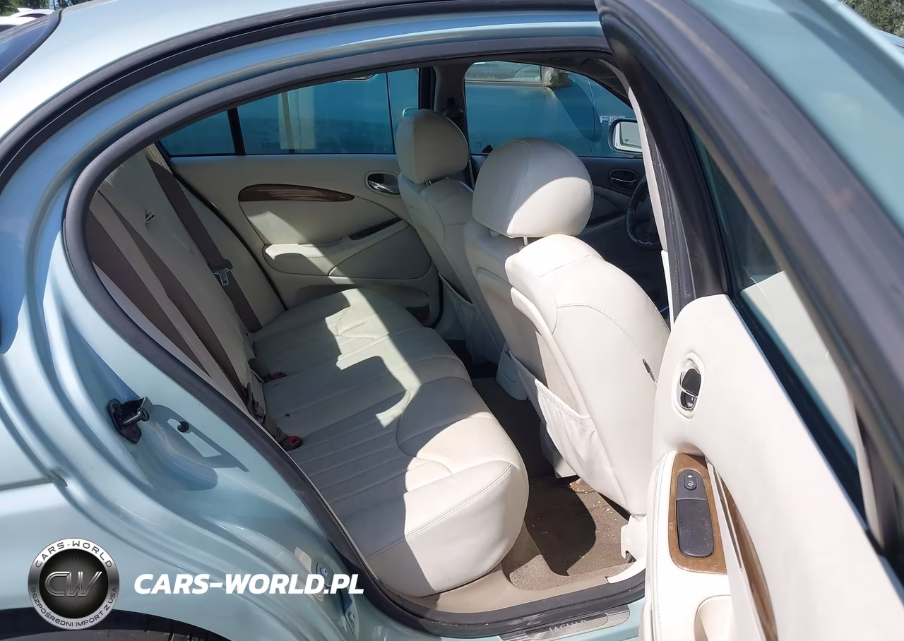 2002 Jaguar S-Type 4.0L V8 VIN:SAJDA01P72GM37421 - 8