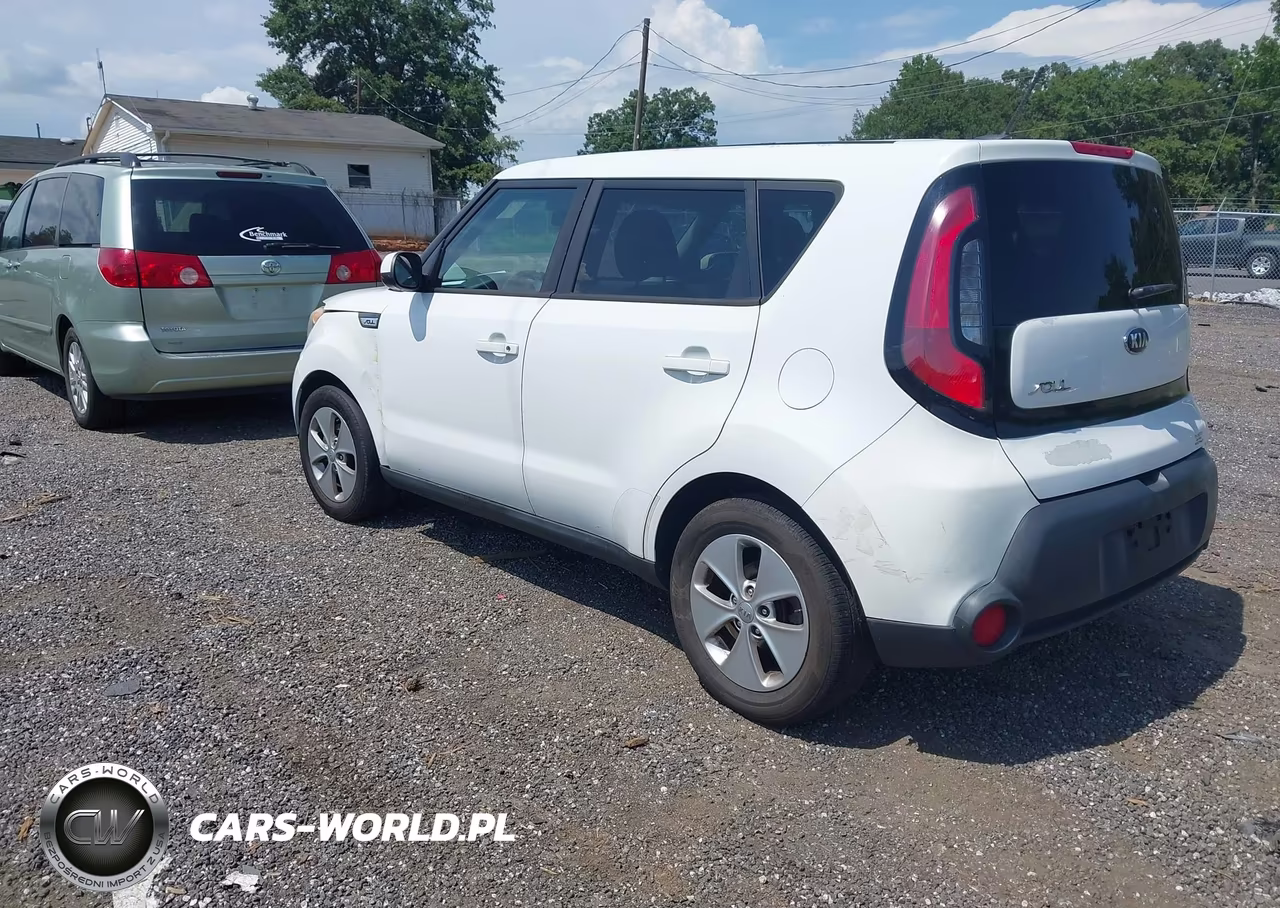 2015 Kia Soul ! VIN:KNDJN2A27F7137180 - 3