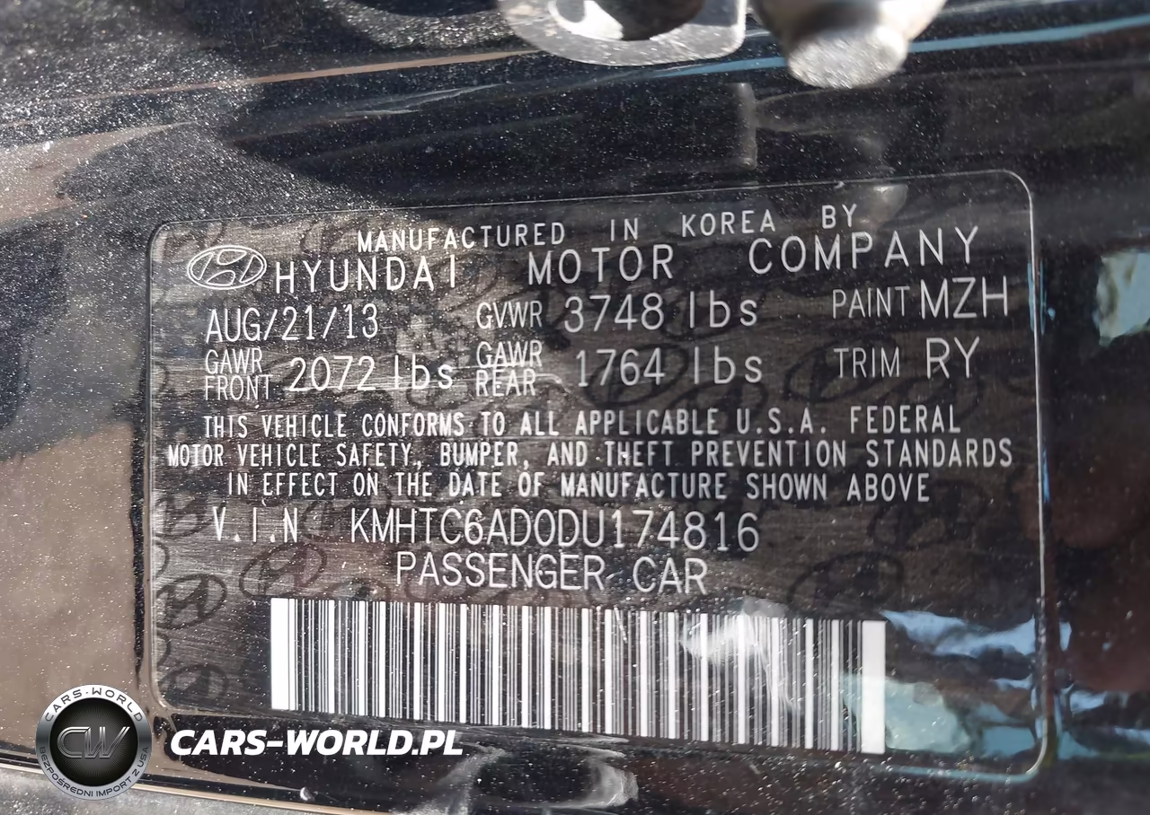 2013 Hyundai Veloster Base W-Black VIN:KMHTC6AD0DU174816 - 9