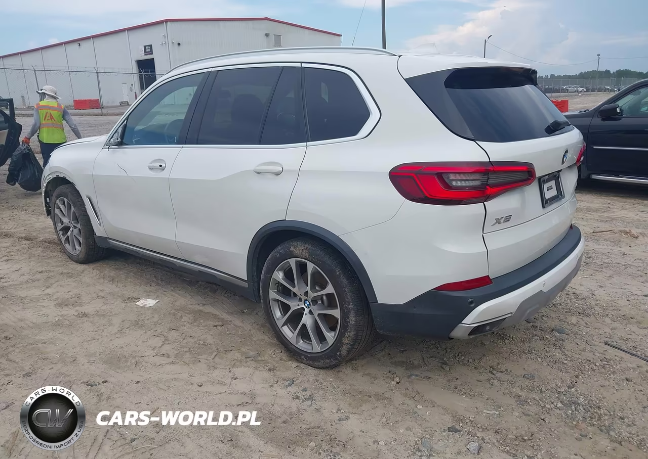 2019 BMW X5 xDrive40I VIN:5UXCR6C56KLK89723 - 3