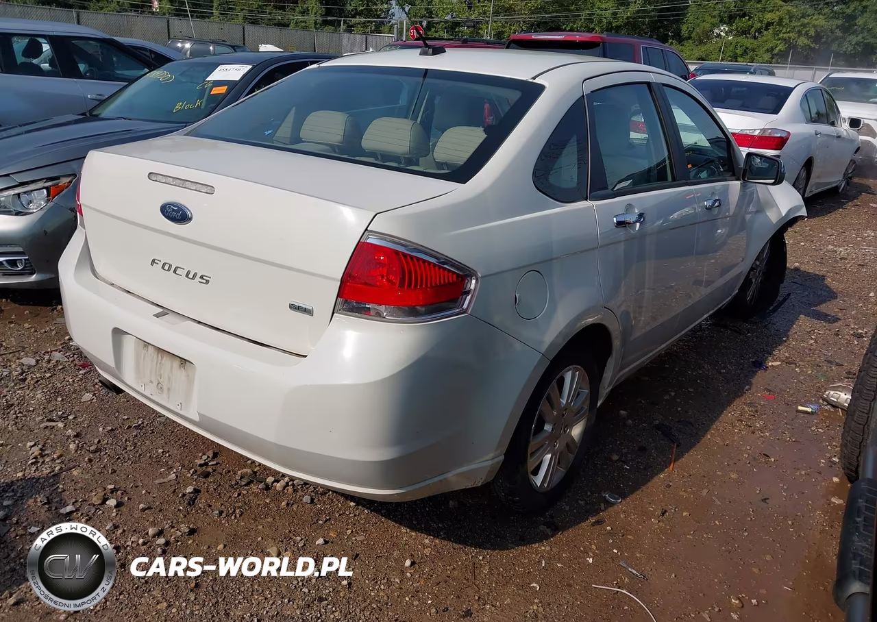 2011 Ford Focus Sel VIN:1FAHP3HN0BW103229 - 4