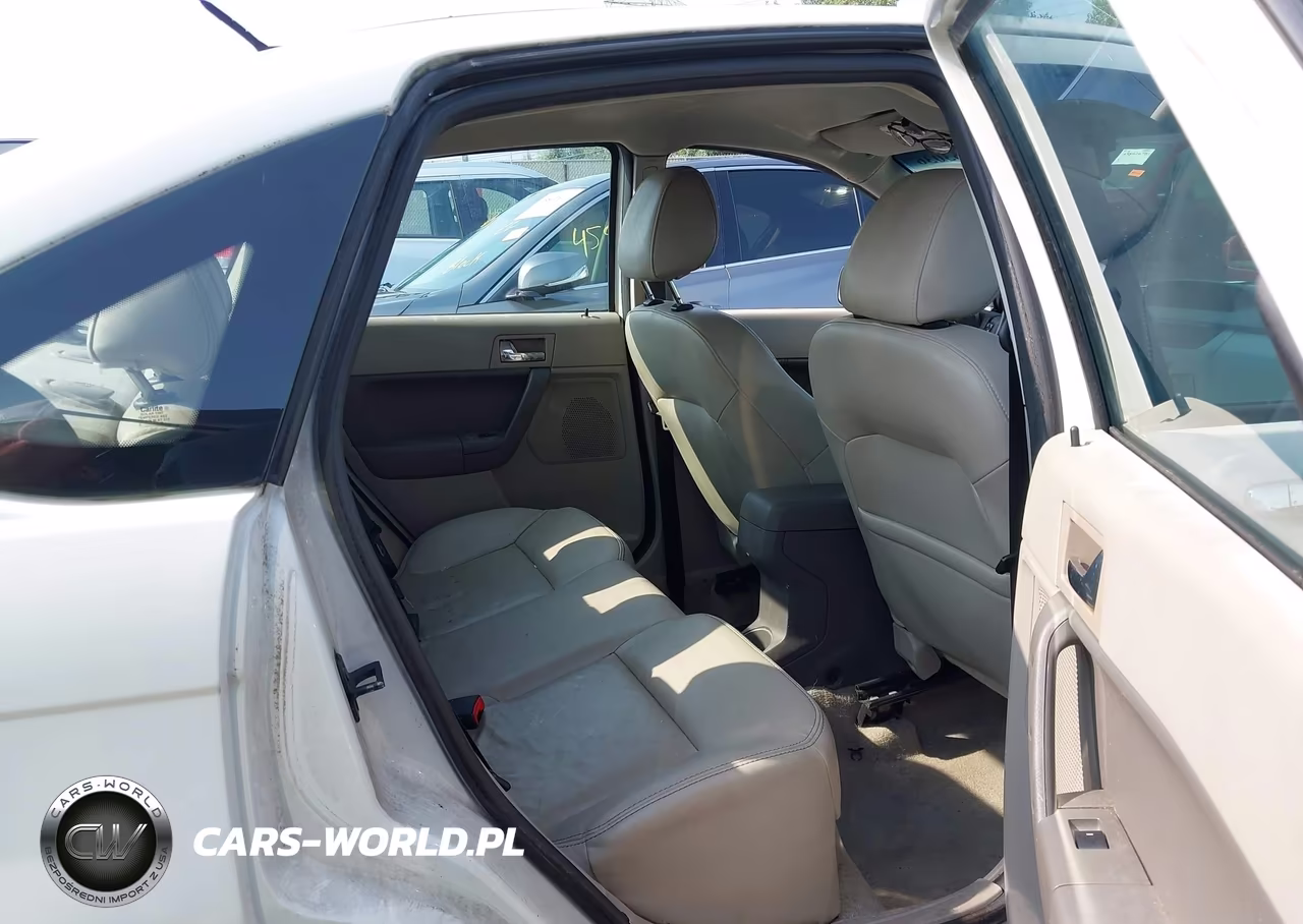 2011 Ford Focus Sel VIN:1FAHP3HN0BW103229 - 8