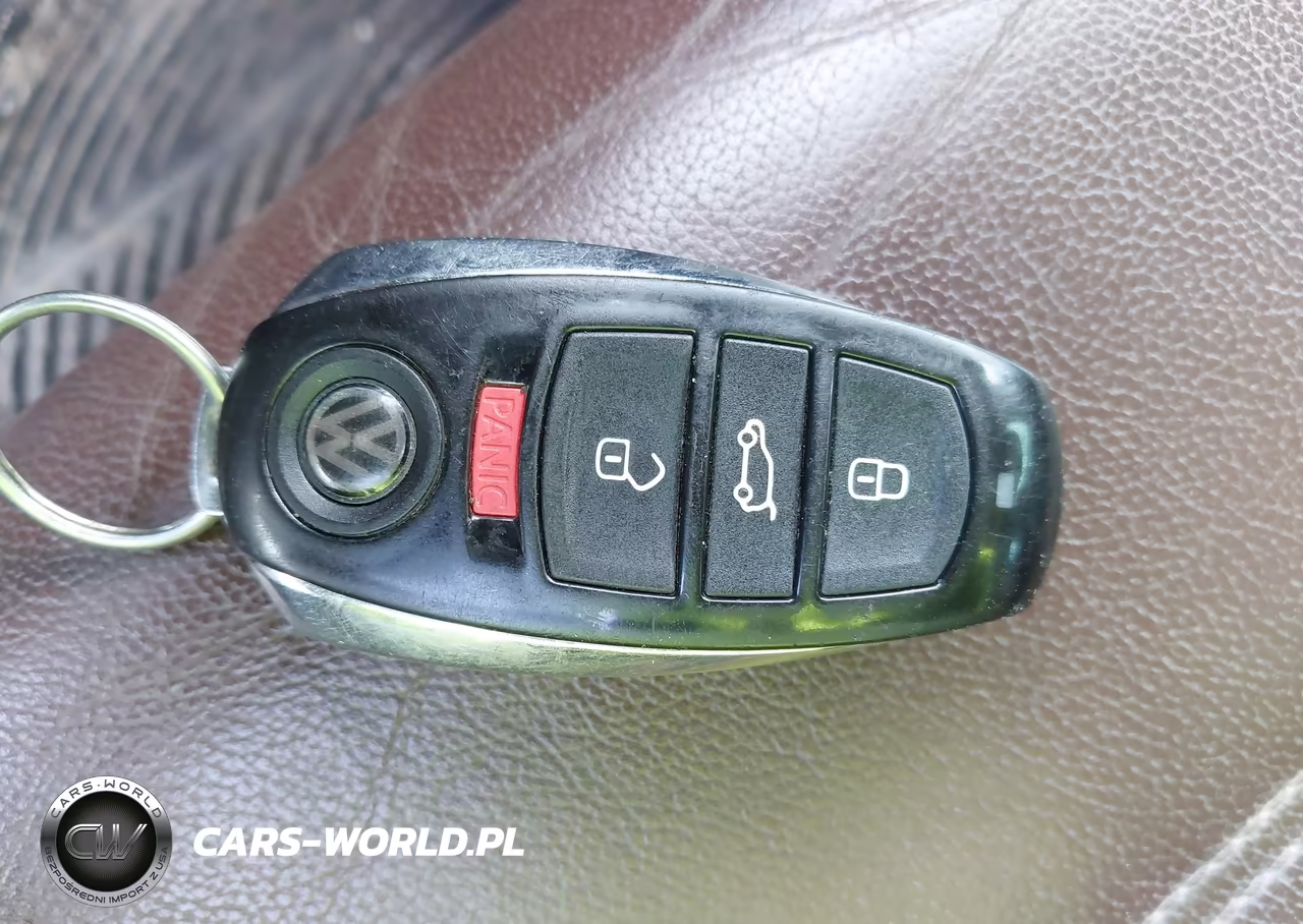 2012 Volkswagen Touareg Tdi Lux VIN:WVGEK9BP7CD008989 - 11