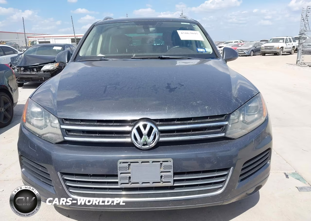 2012 Volkswagen Touareg Tdi Lux VIN:WVGEK9BP7CD008989 - 12