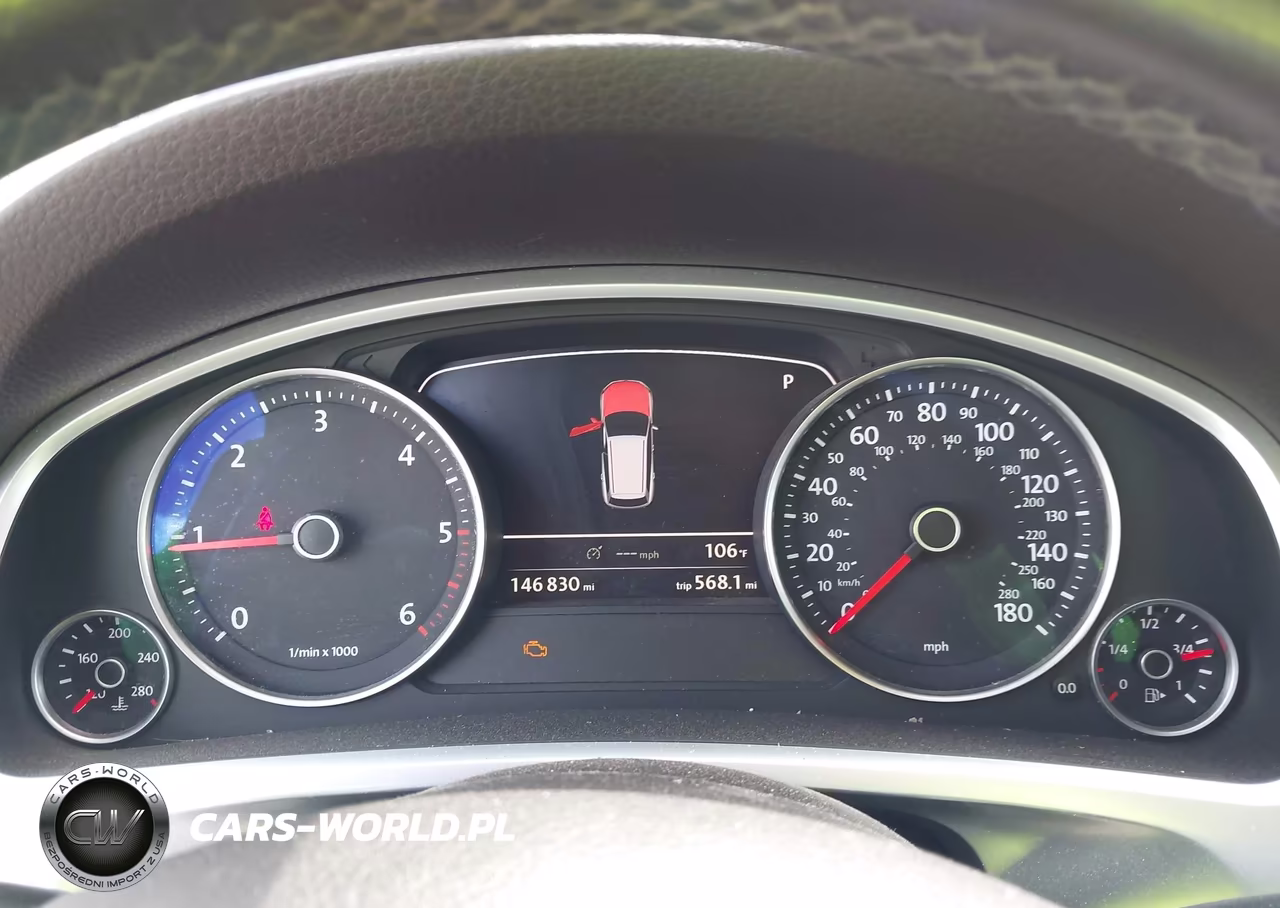 2012 Volkswagen Touareg Tdi Lux VIN:WVGEK9BP7CD008989 - 7
