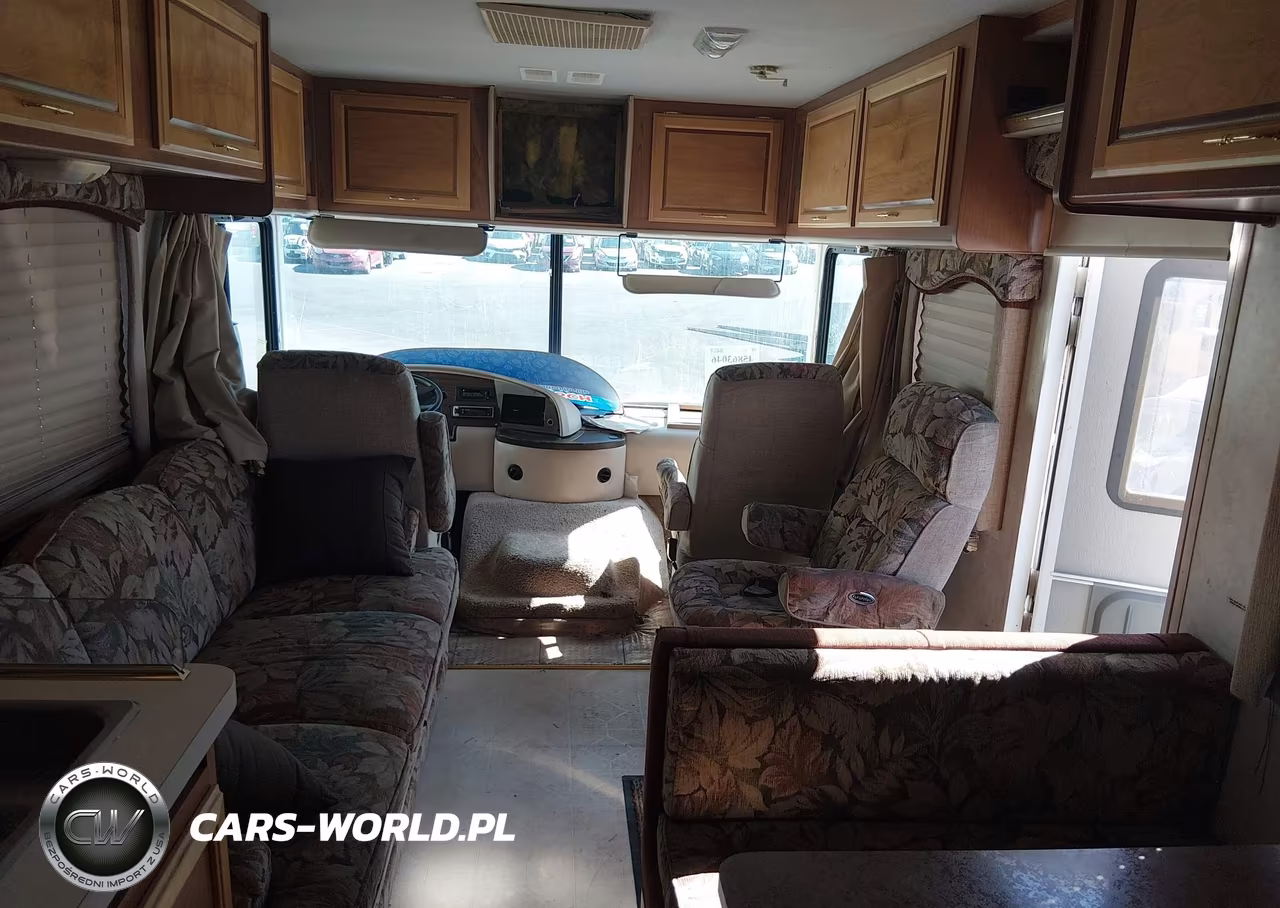 2000 Fleetwood Southwind VIN:5B4LP37J5Y3321136 - 13