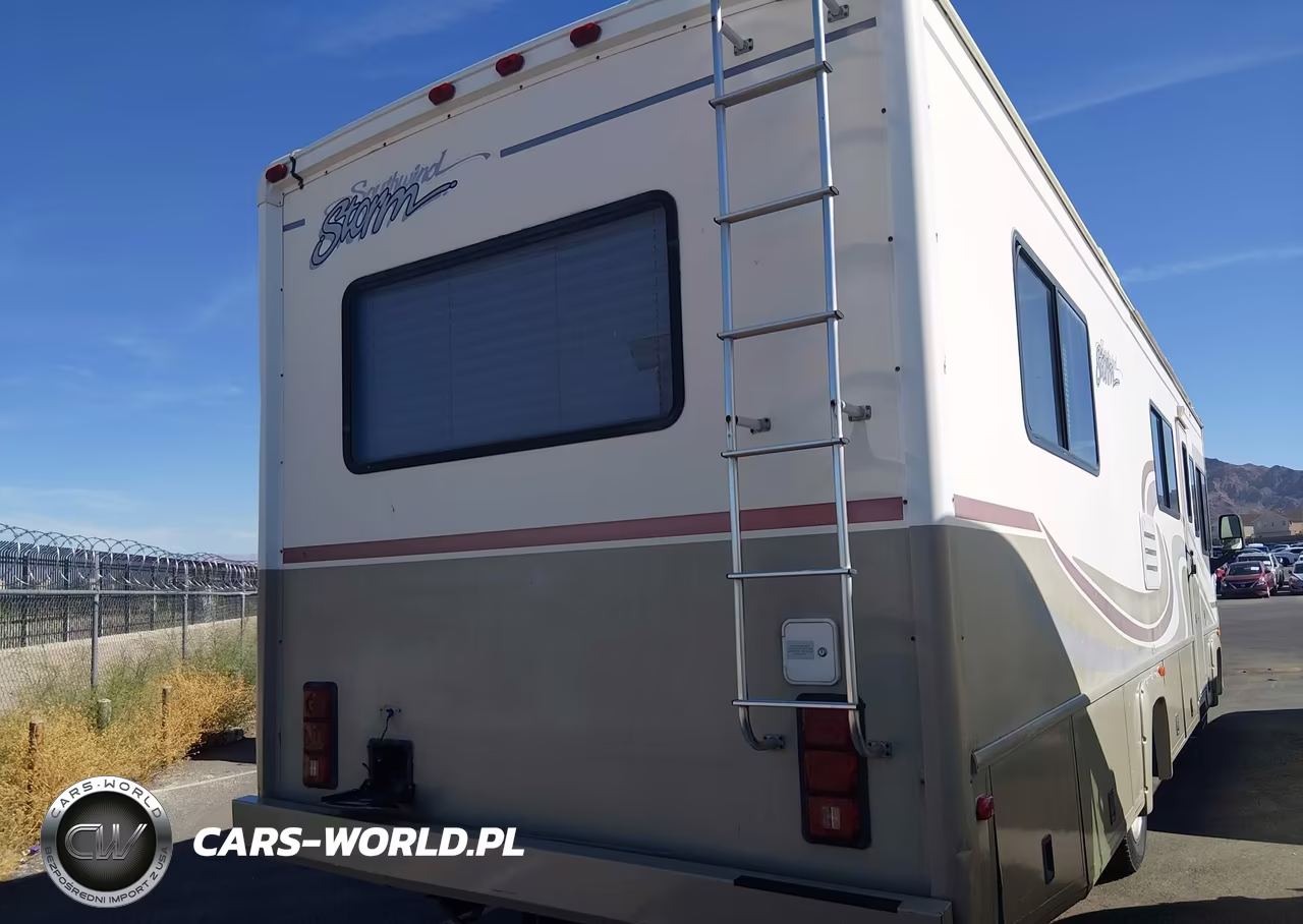 2000 Fleetwood Southwind VIN:5B4LP37J5Y3321136 - 4