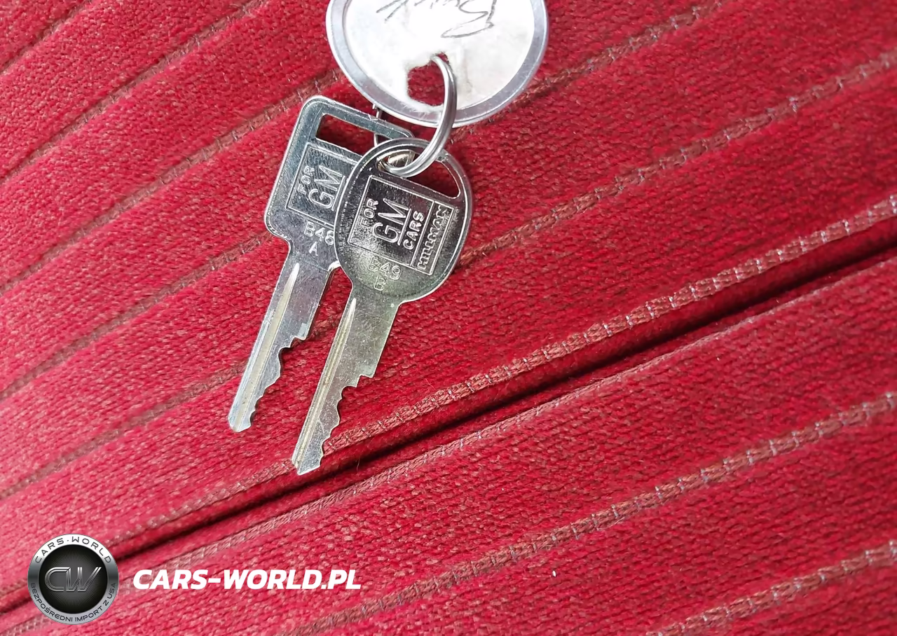 1975 Buick Lesabre VIN:4P39J5H4823670000 - 11