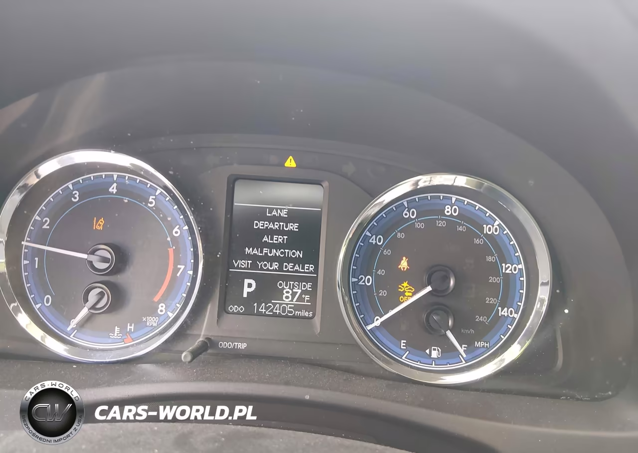 2018 Toyota Corolla Le VIN:5YFBURHE2JP759290 - 7