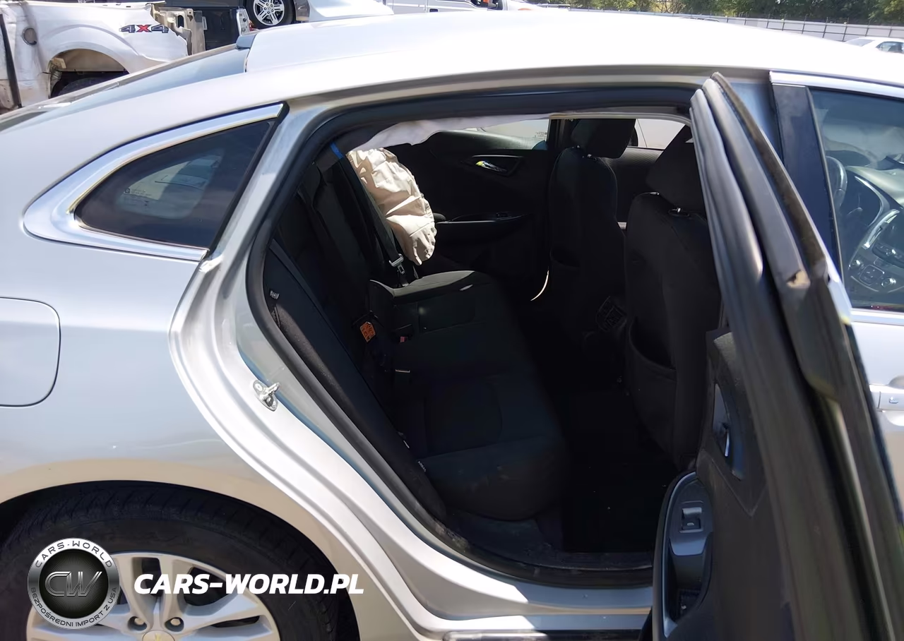 2018 Chevrolet Malibu Lt VIN:1G1ZD5ST5JF229314 - 8