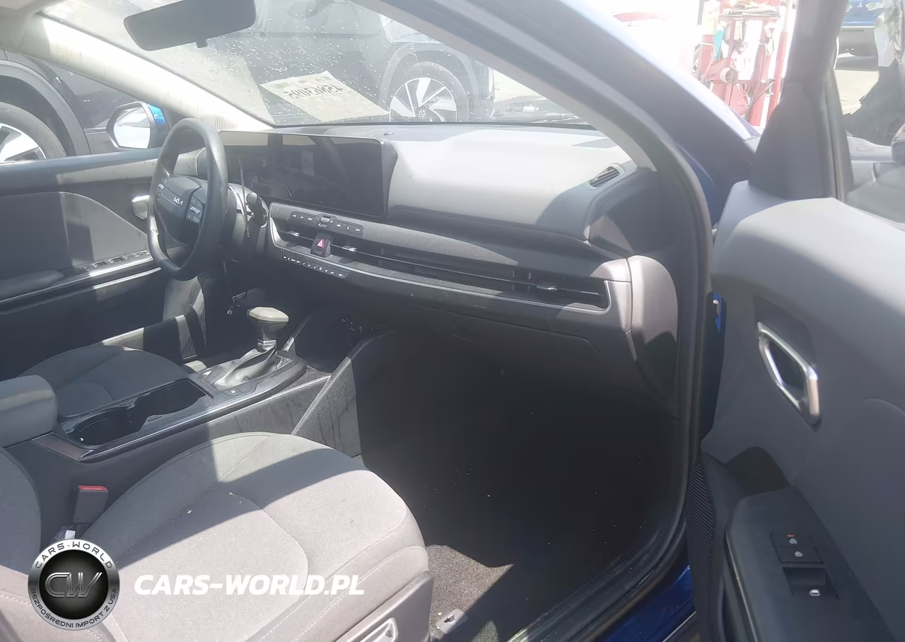 2025 Kia K4 Lxs VIN:3KPFT4DEXSE021804 - 5