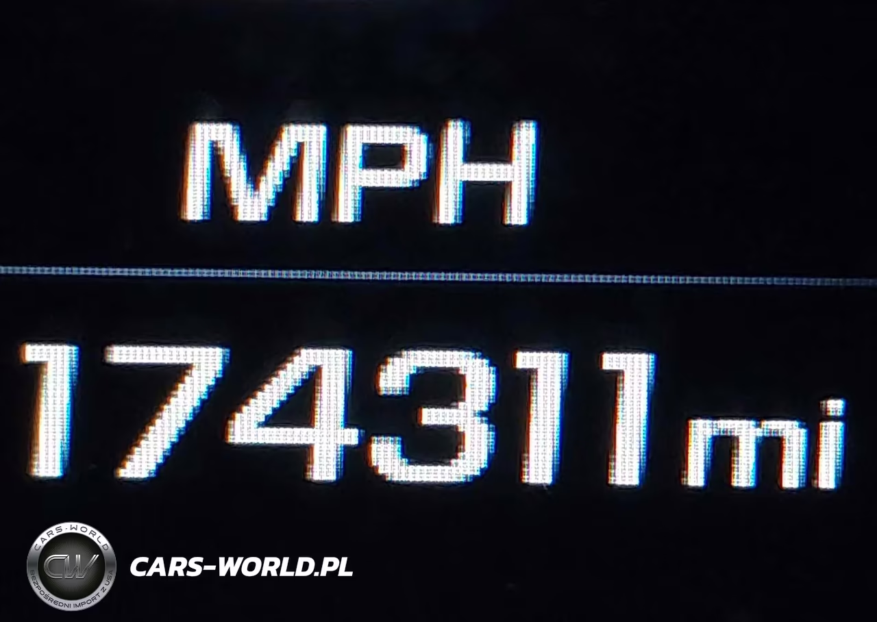 2017 GMC Yukon Xl Denali VIN:1GKS2HKJ9HR328374 - 15