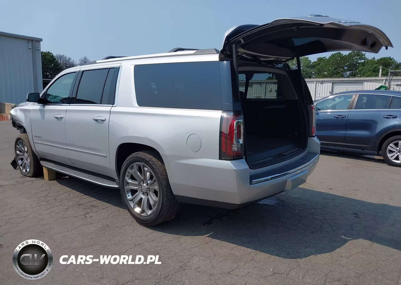 2017 GMC Yukon Xl Denali VIN:1GKS2HKJ9HR328374 - 3