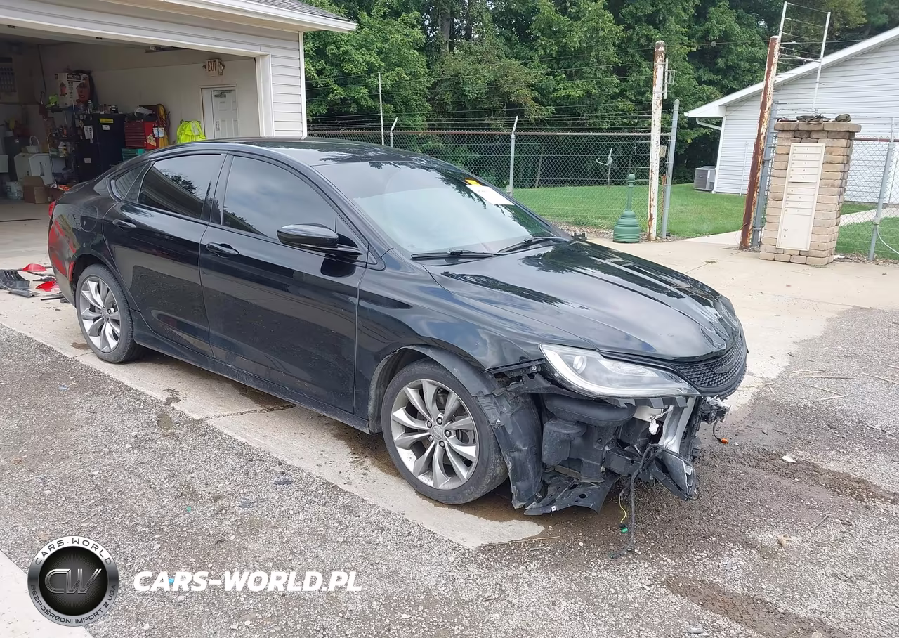 2016 Chrysler 200 S