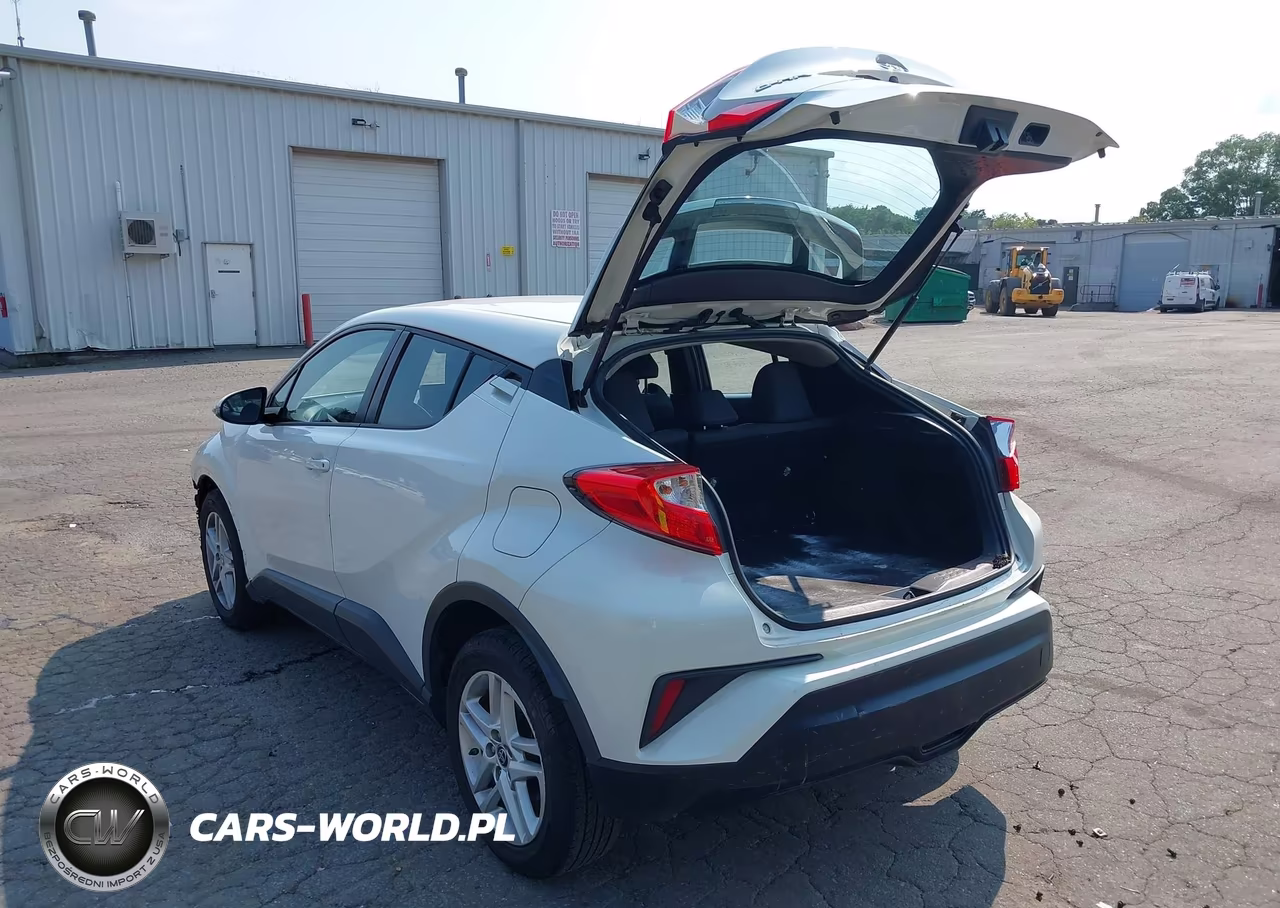 2020 Toyota C-Hr Le VIN:NMTKHMBX0LR104832 - 3