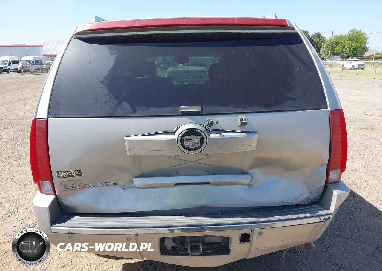 2007 Cadillac Escalade VIN:1GYEC63897R324811 - 16