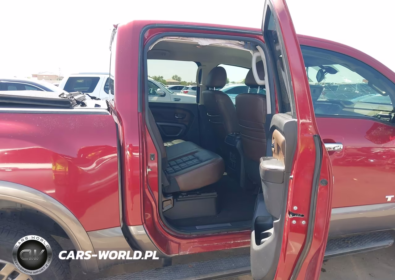 2017 Nissan Titan Platinum Reserve VIN:1N6AA1E57HN531607 - 8