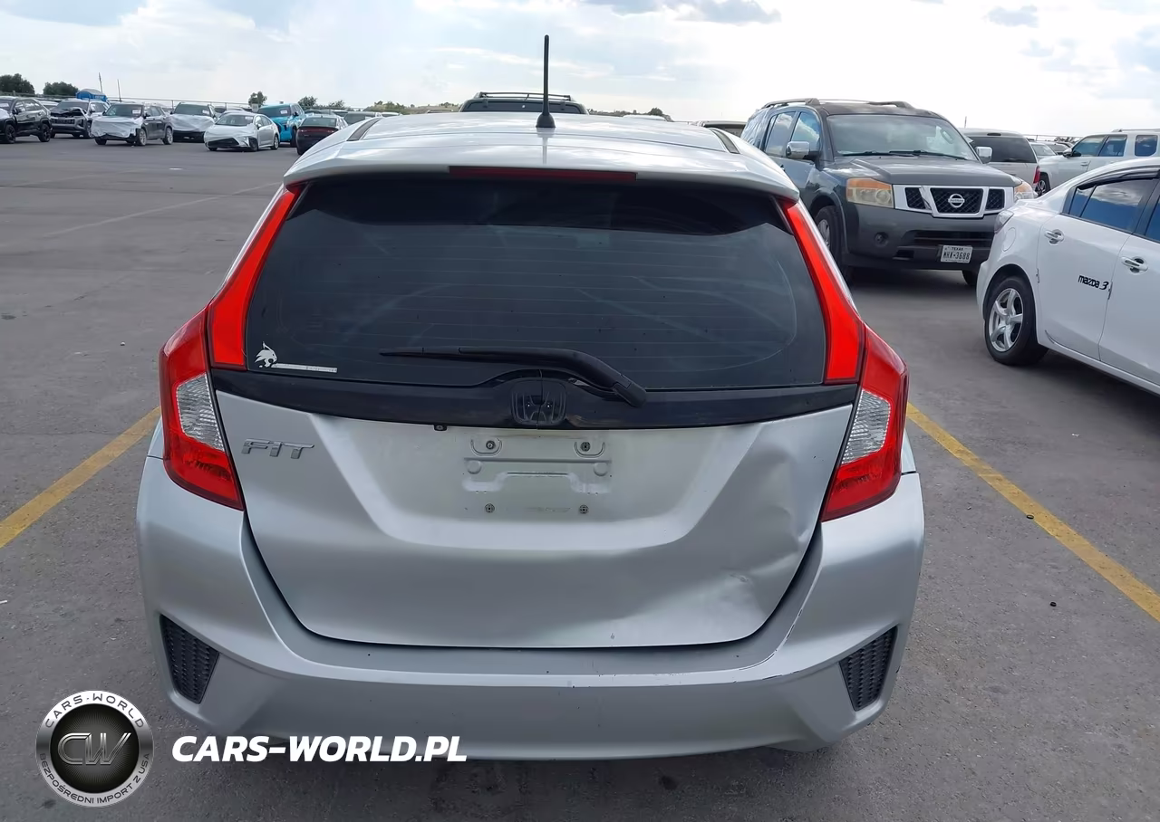 2015 Honda Fit Lx VIN:3HGGK5H53FM711155 - 16