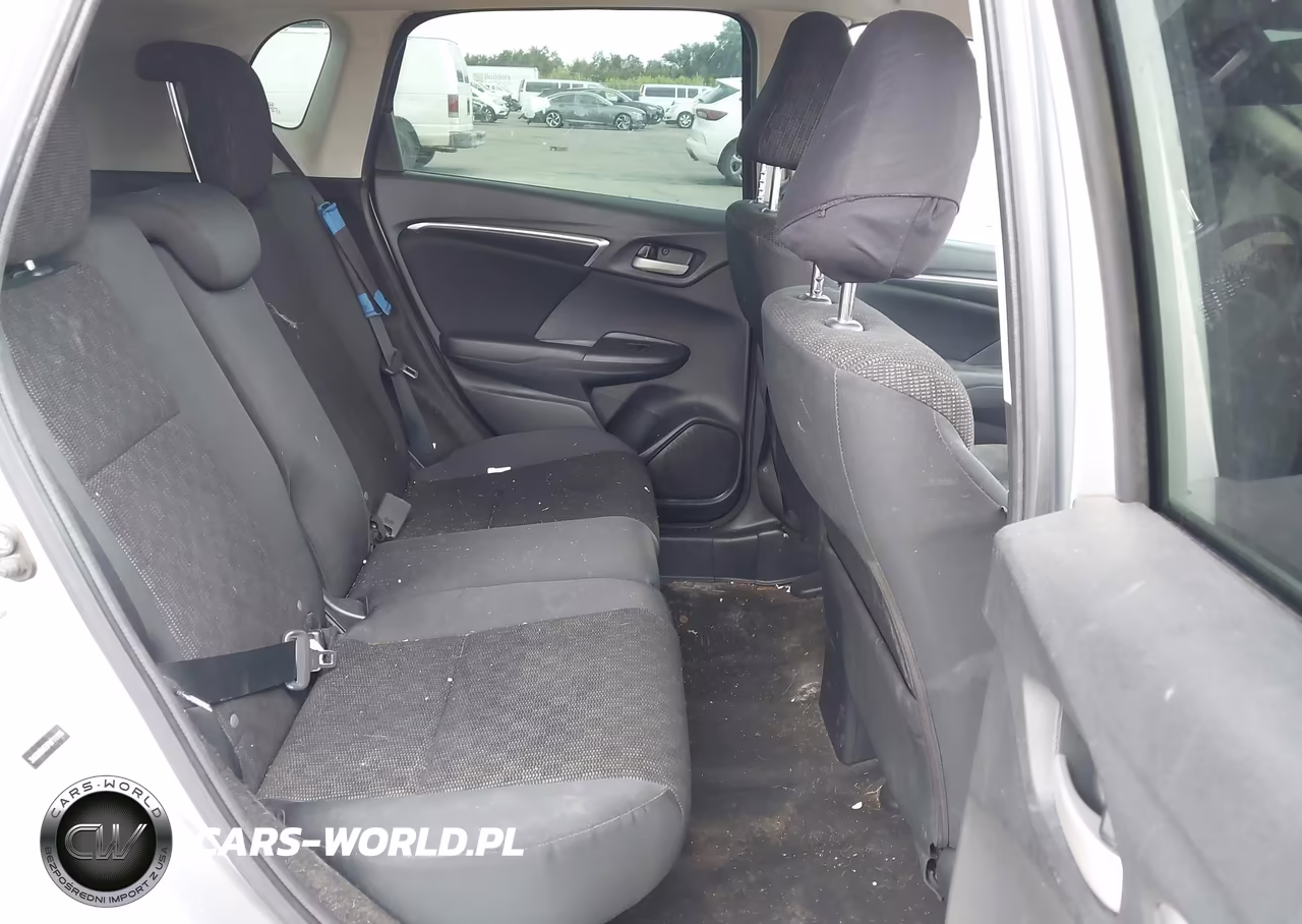 2015 Honda Fit Lx VIN:3HGGK5H53FM711155 - 8