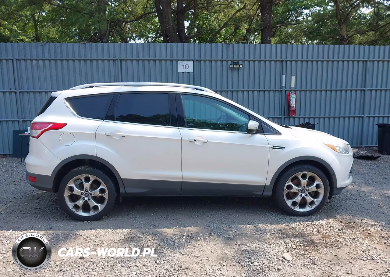 2016 Ford Escape Titanium VIN:1FMCU9J97GUA89535 - 13