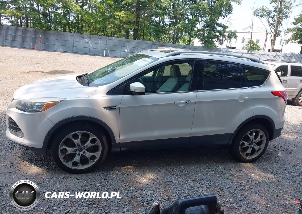 2016 Ford Escape Titanium VIN:1FMCU9J97GUA89535 - 14