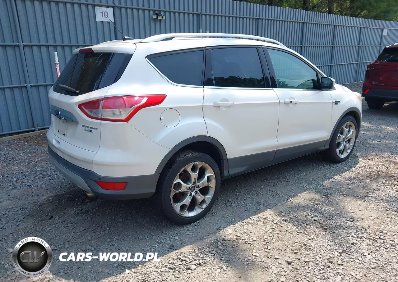 2016 Ford Escape Titanium VIN:1FMCU9J97GUA89535 - 4