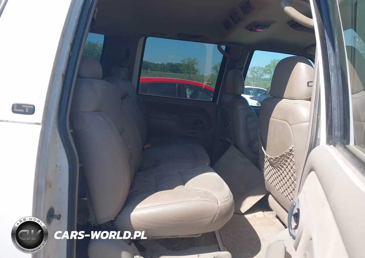 1999 Chevrolet Suburban Lt VIN:3GNFK16RXXG246793 - 8