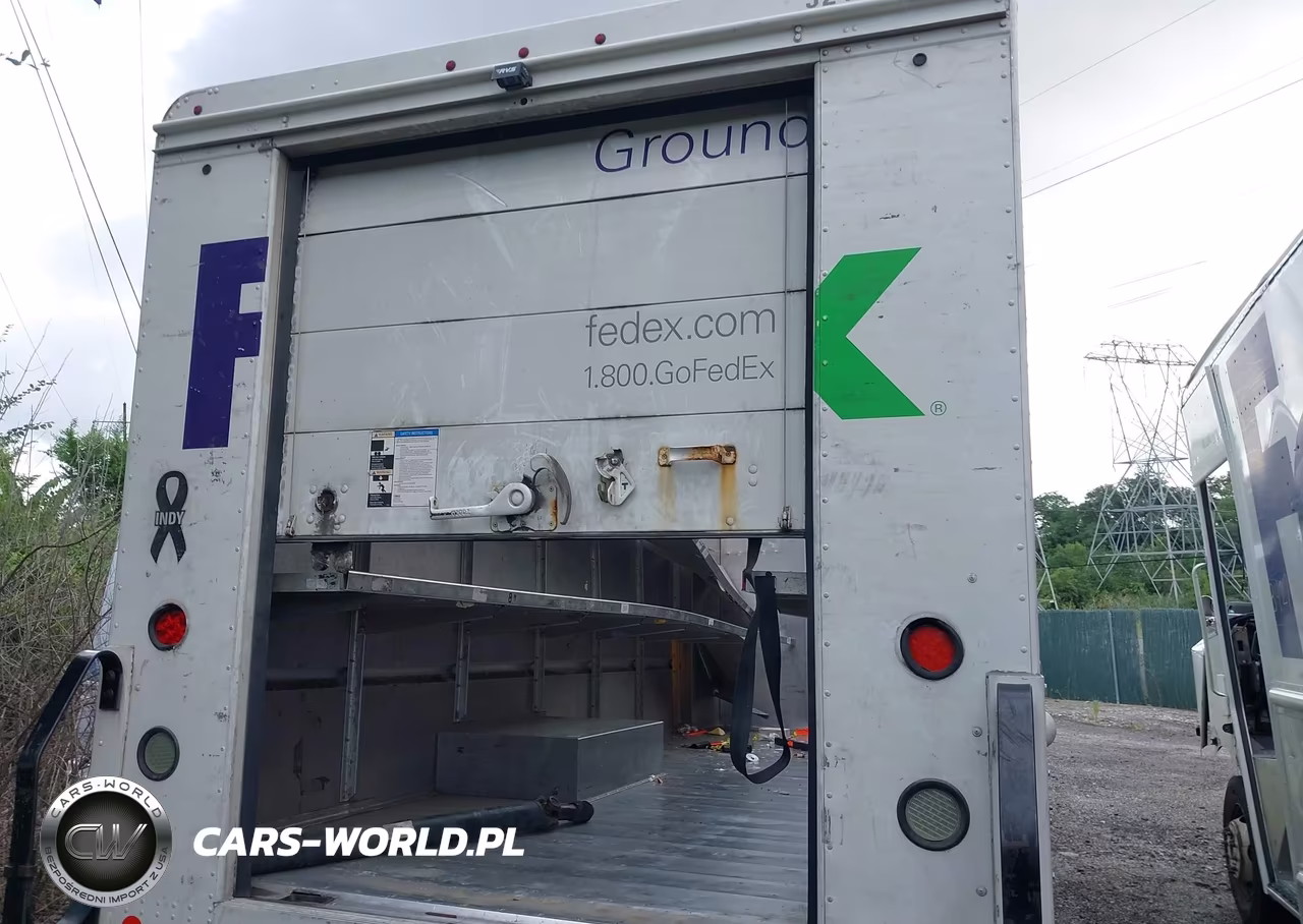 2016 Ford F-59 Commercial Stripped VIN:1F66F5KY2G0A12138 - 15